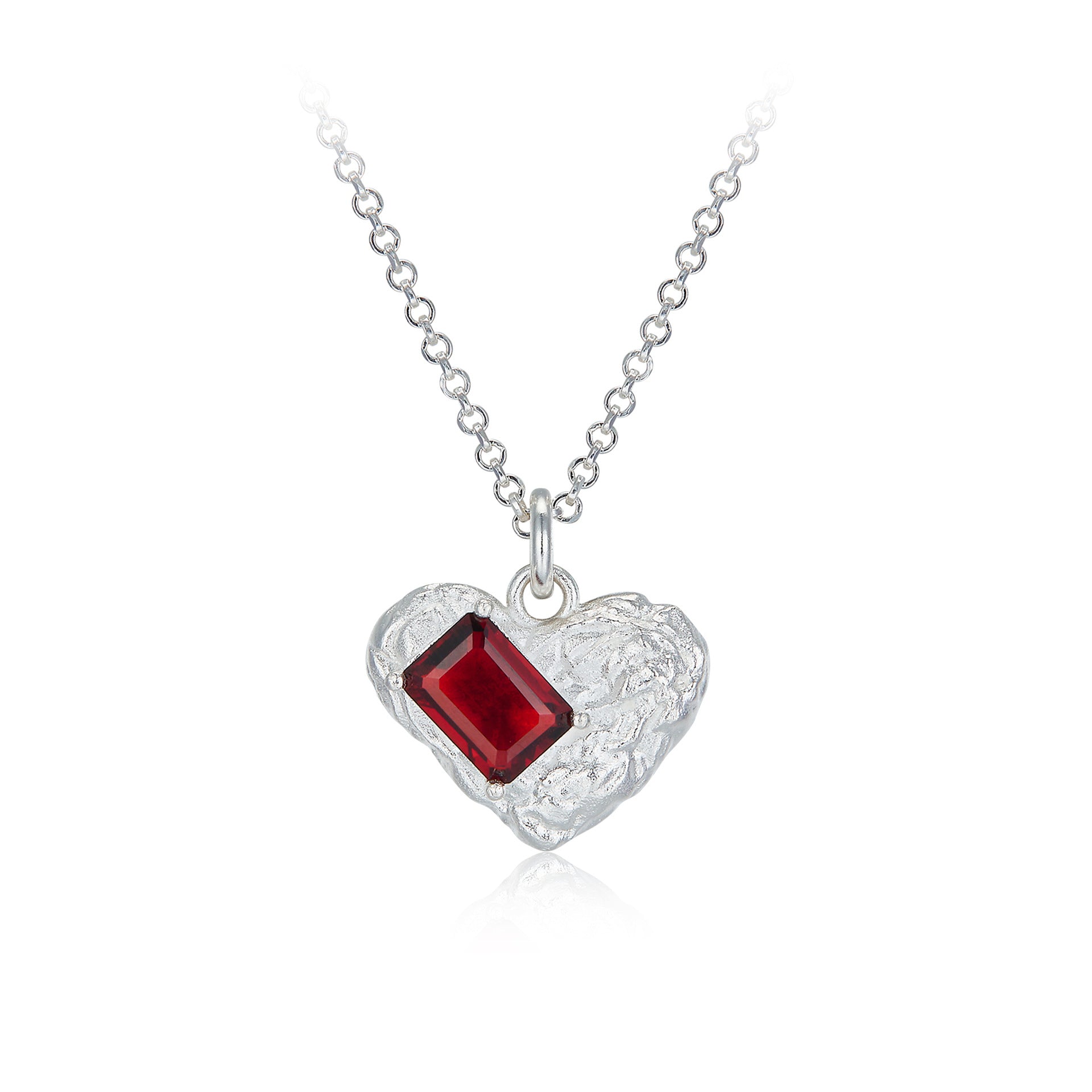 Whole Body S925Pure Silver Necklace Ancient Tin Foil Pattern Design Inlaid with Garnet Heart Shaped Bright Silver Light Luxury Pendant for Women