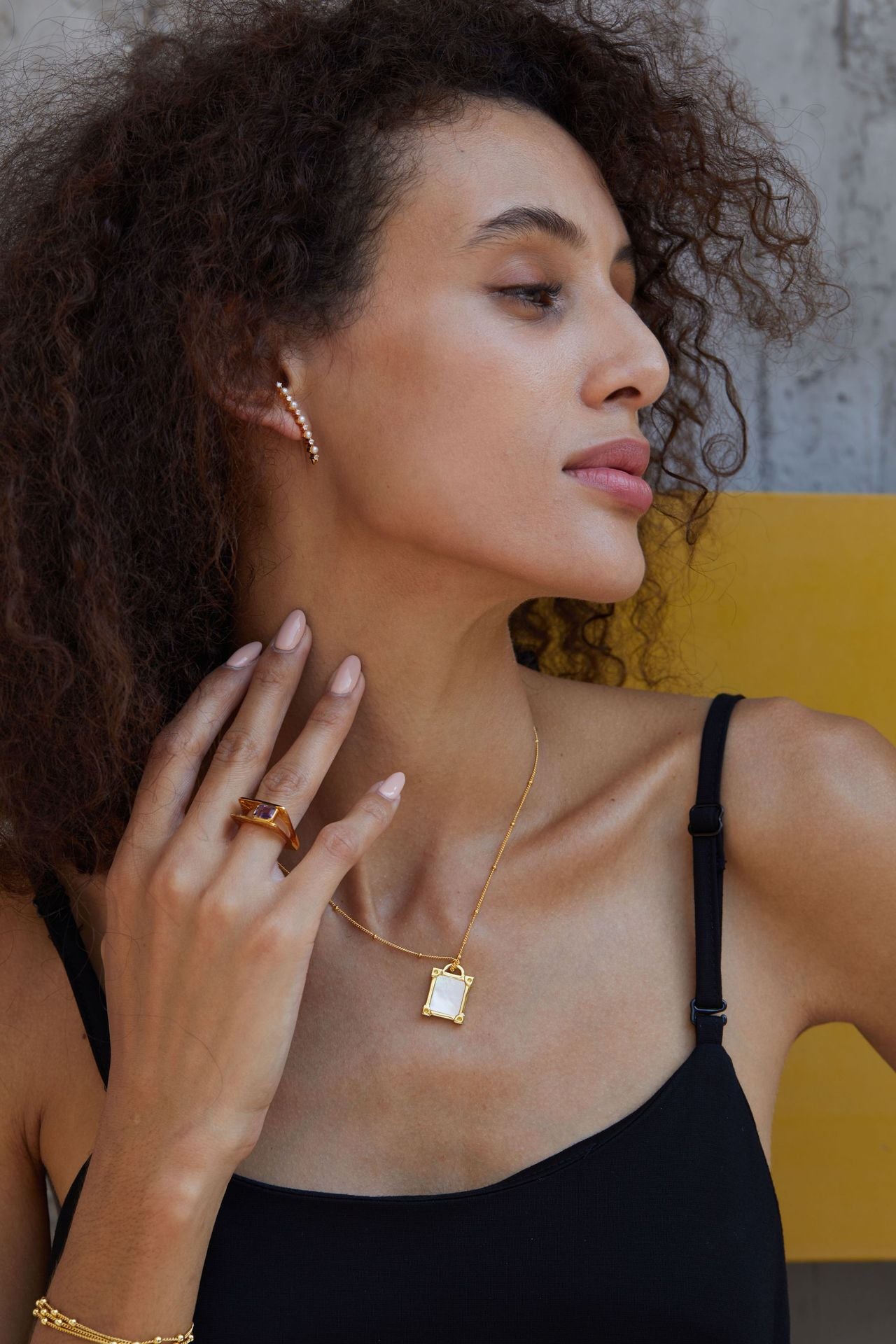 Whole Body925Silver Natural White Mother-of-Pearl Necklace Simple Design Clavicle Chain Electroplated18K Gold Bead Chain Women's Silver Jewelry