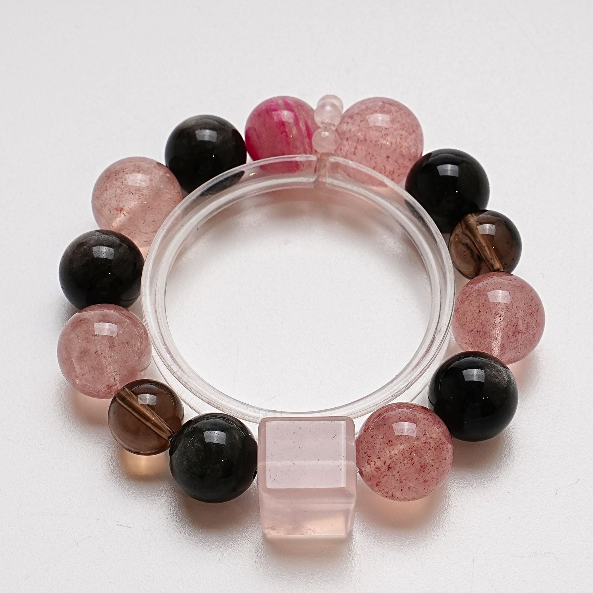 Natural Crystal Strawberry Crystal Bracelet Women's Shijia Fashion High-end Bracelet