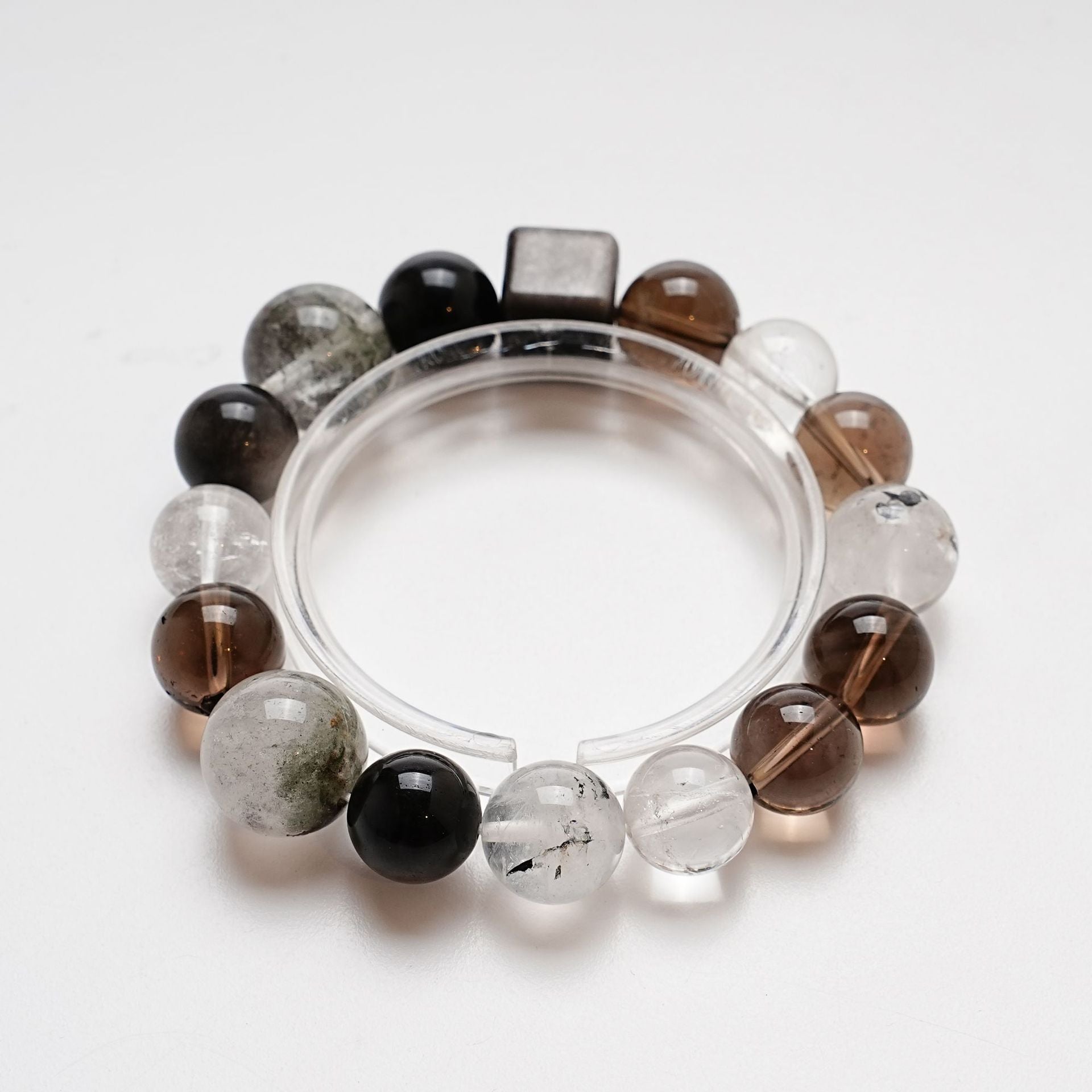 Natural Shining Diamond Bracelet for Women Versatile High-Grade White Crystal Silver Obsidian Bracelet