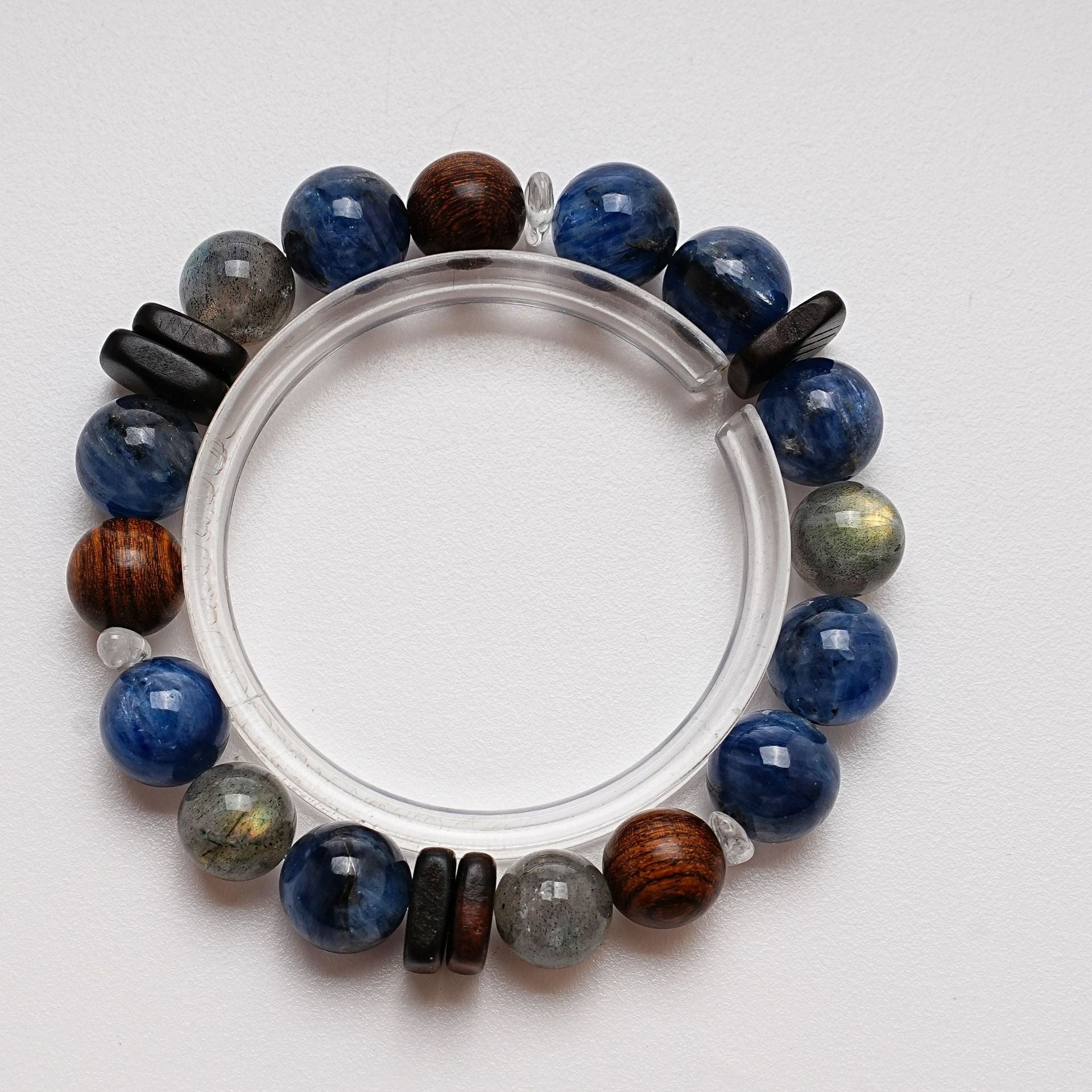 Natural Kyanite Crystal Bracelet for Women Versatile Gray Moonlight Li Ruqiong Bracelet