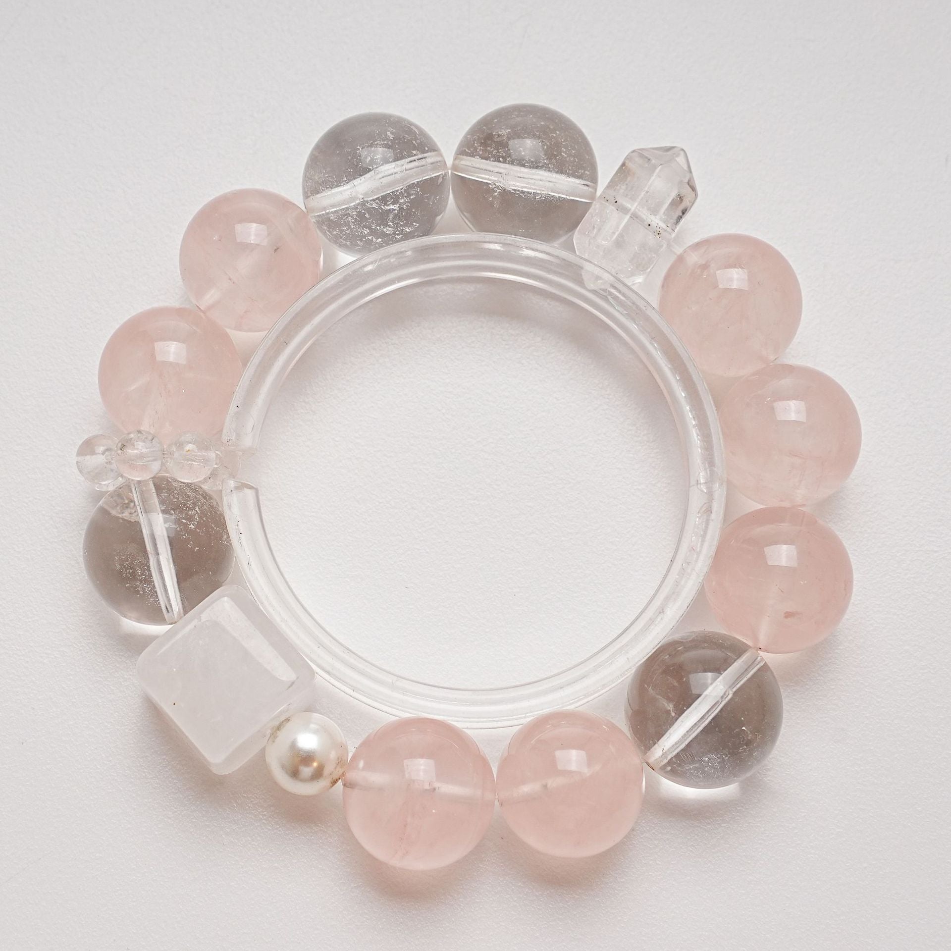 Natural Double A White Crystal Card Bracelet for Women Versatile Horse Pink Shell Bead Card Bracelet Wholesale