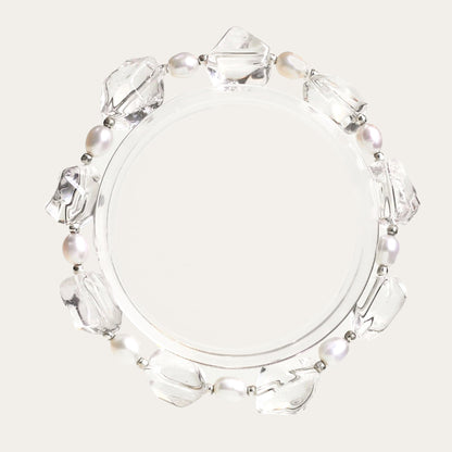 Браслет из бразильского прозрачного кварца и жемчуга – украшение из натуральных кристаллов для очищения и эмоционального исцеления.