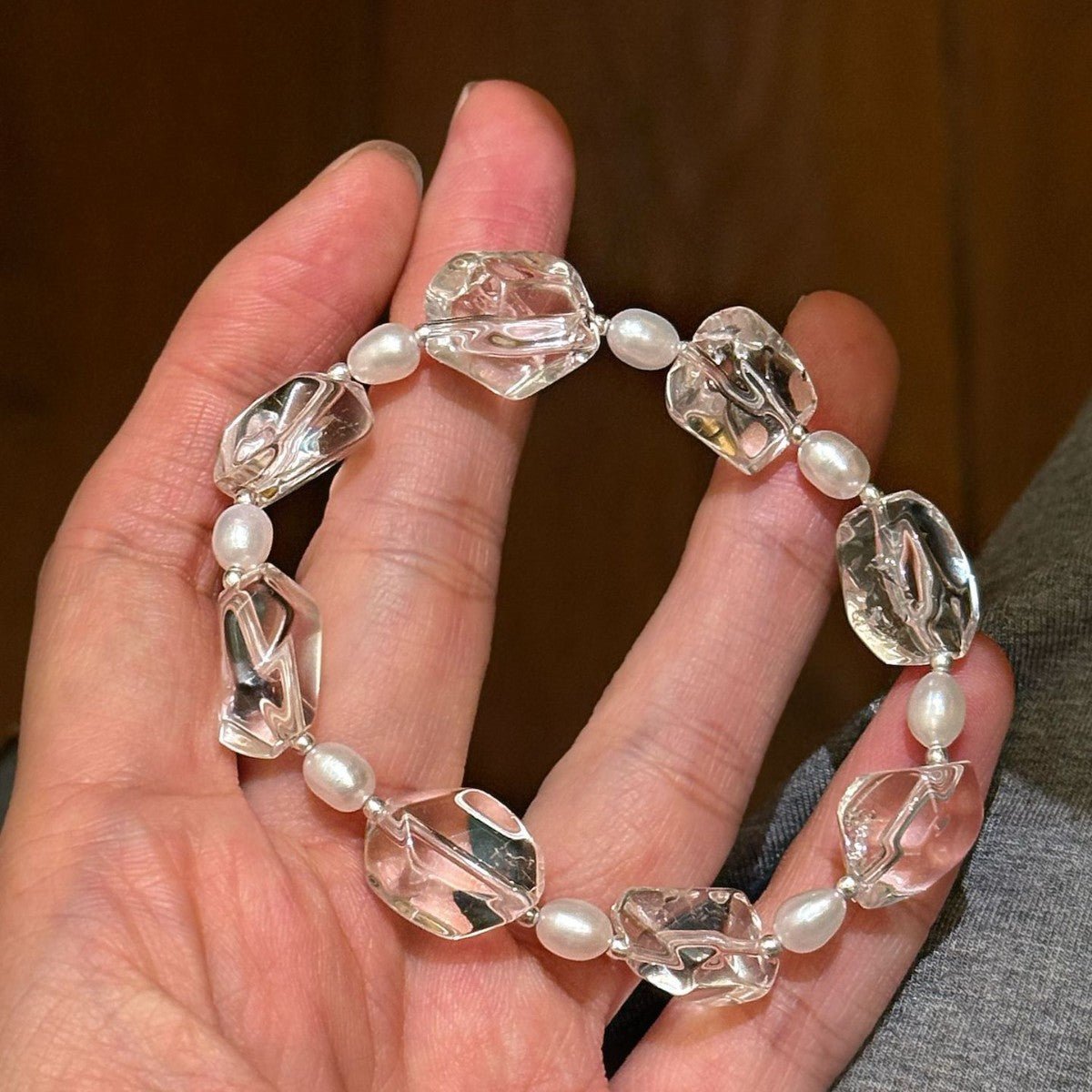 Ice Clear Natural Irregular Brazilian White Crystal Natural Pearl Bracelet Design Clear Cool Feeling Bracelet for Women