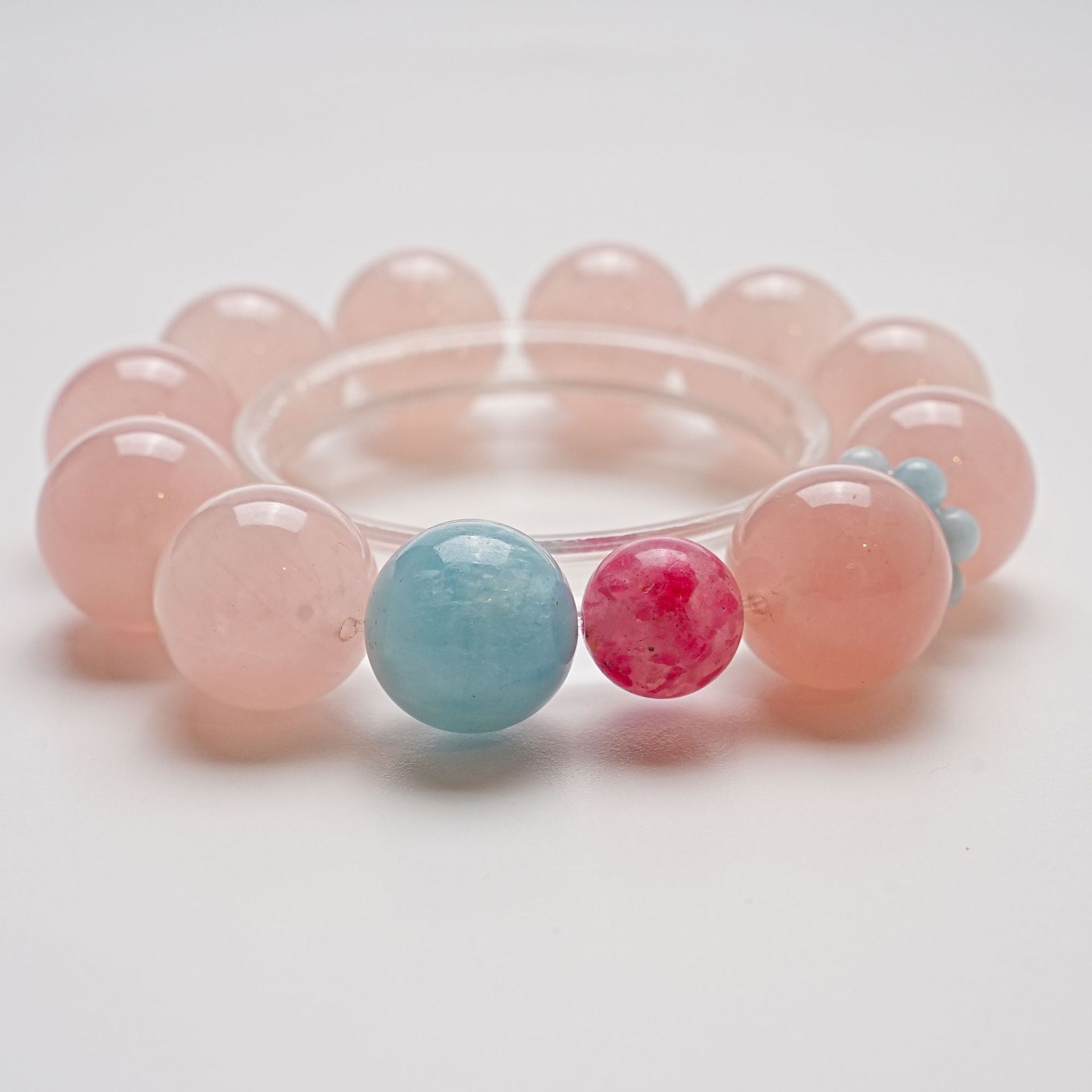 Natural Horse Pink Crystal Bracelet for Women Versatile Aquamarine Bracelet