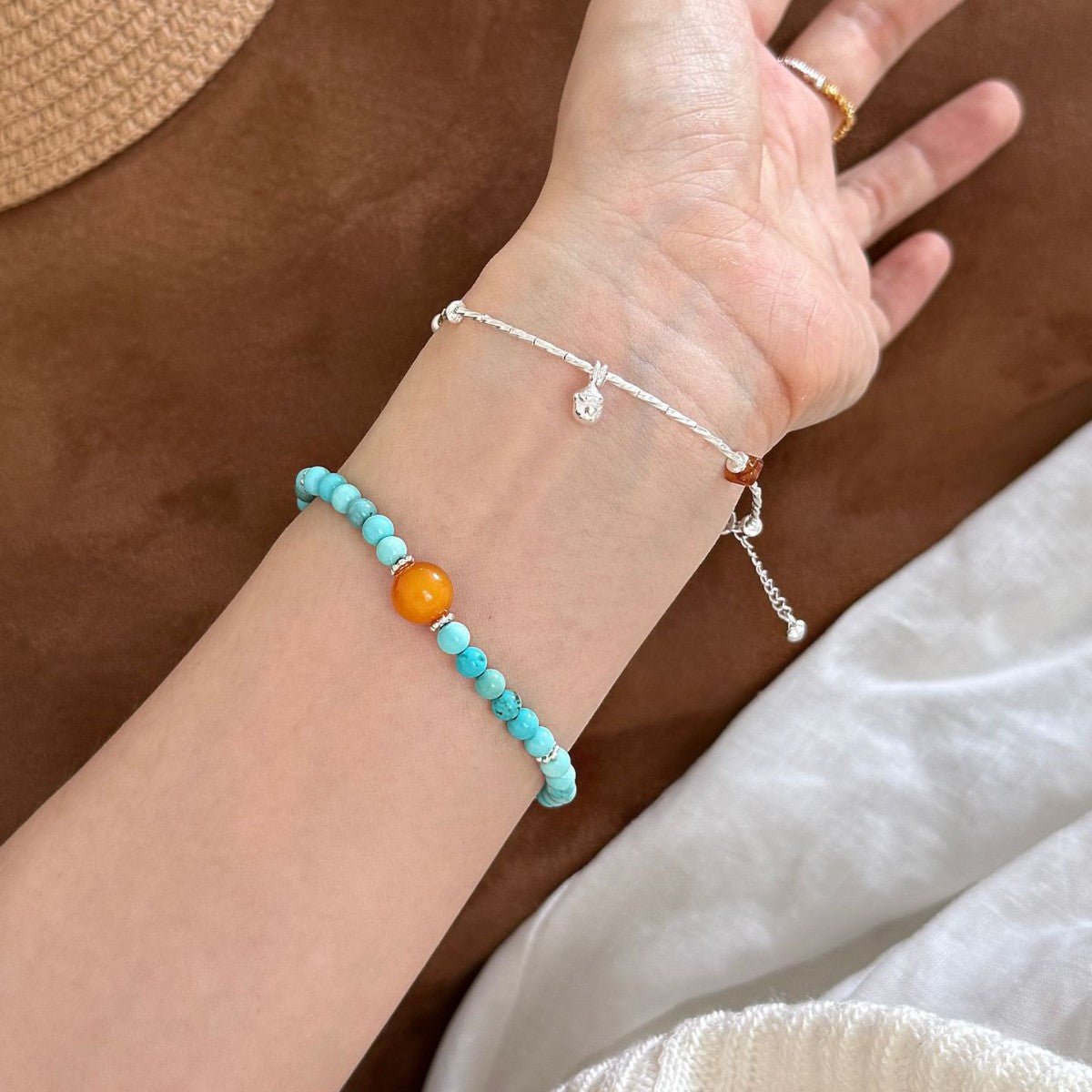 Vintage Turquoise Natural Amber Spacer Bracelet Simple Elegant Thin Style Layered Versatile High-end Jewelry