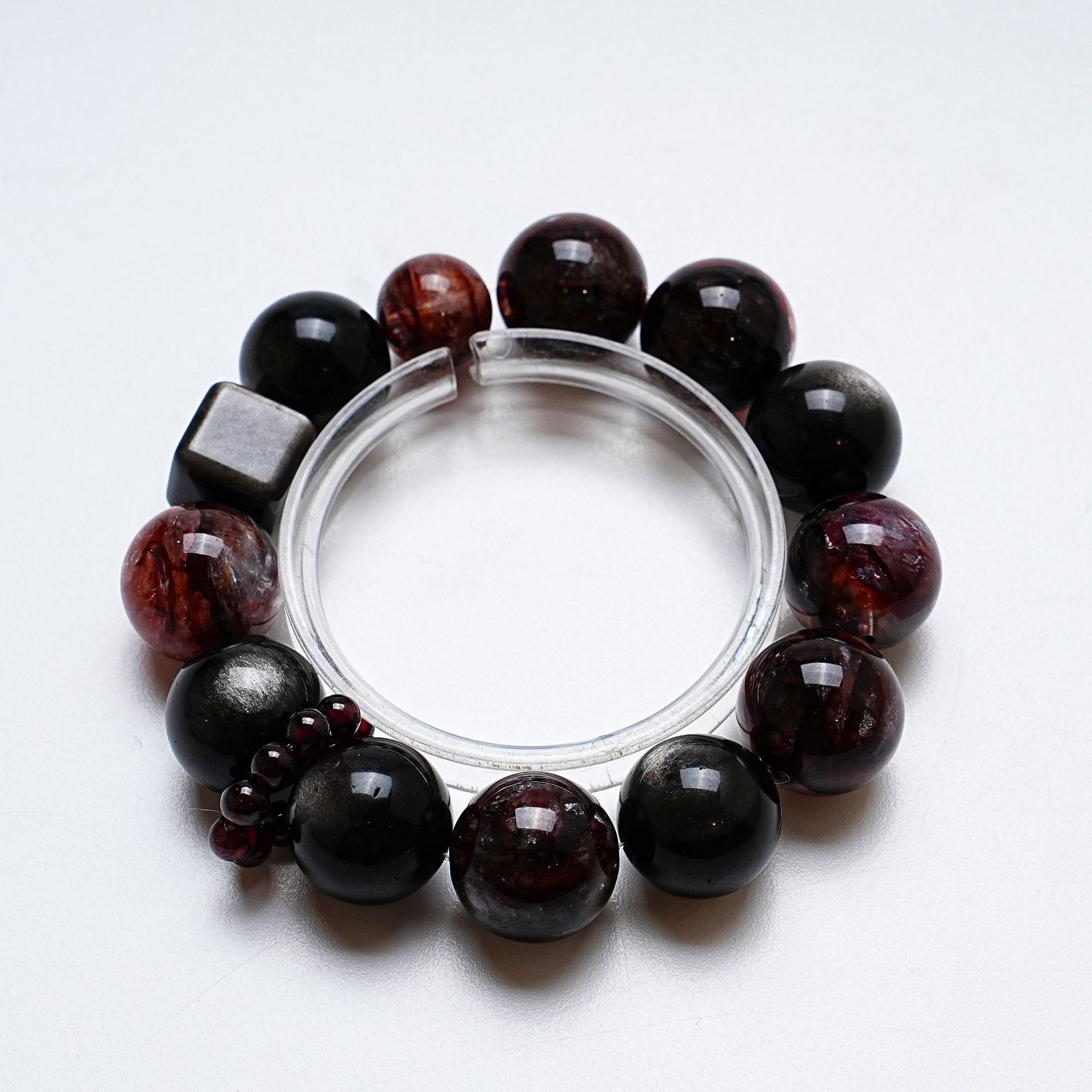 Natural Silver Shining Stone Crystal Bracelet for Women Single Circle Versatile Garnet Bracelet
