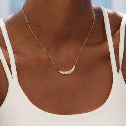 Whole Body925Silver Plating18K Gold Natural Lapis Lazuli White Mother-of-Pearl Black Onyx Necklace Niche Design Sense Smile Pendant