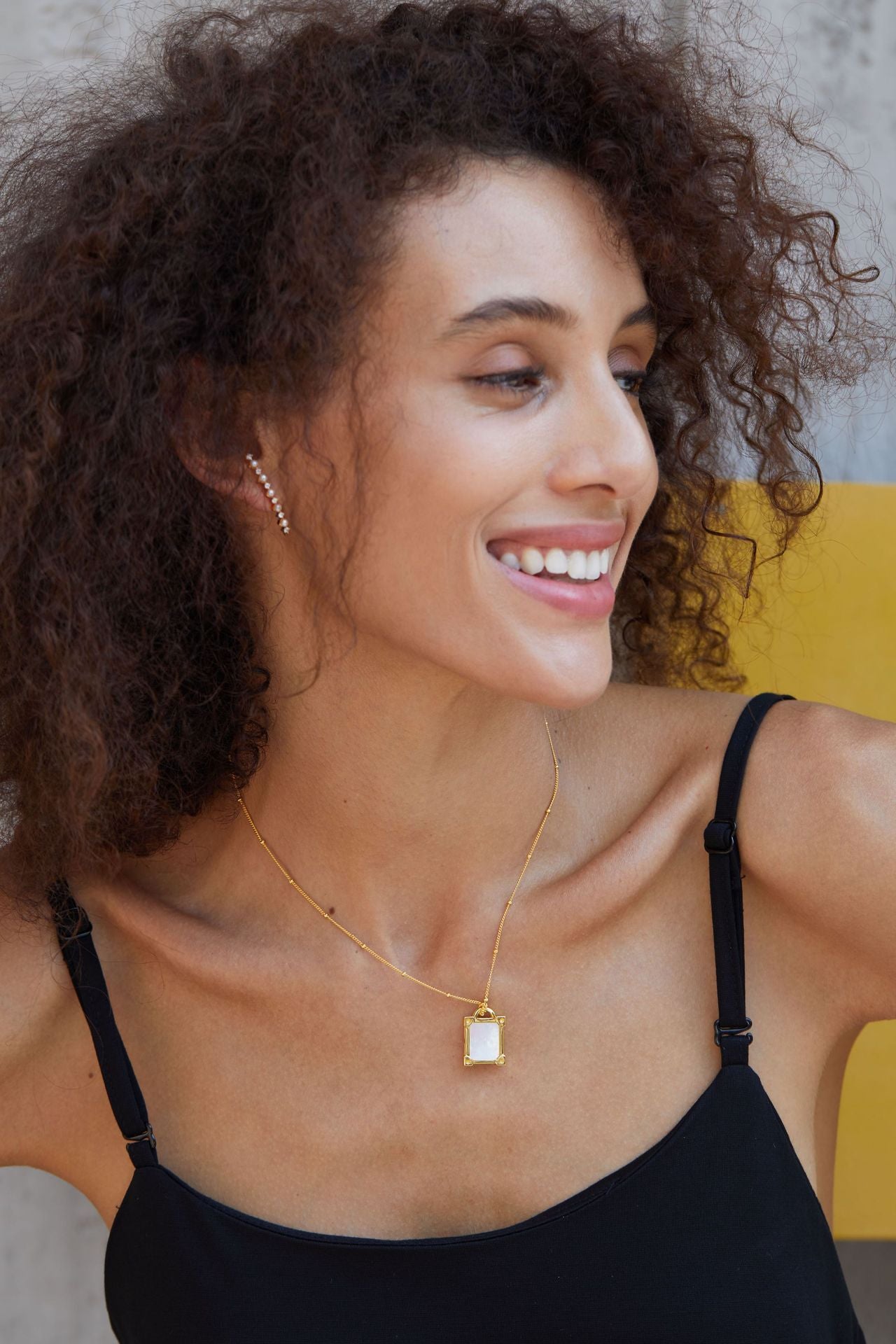 Whole Body925Silver Natural White Mother-of-Pearl Necklace Simple Design Clavicle Chain Electroplated18K Gold Bead Chain Women's Silver Jewelry