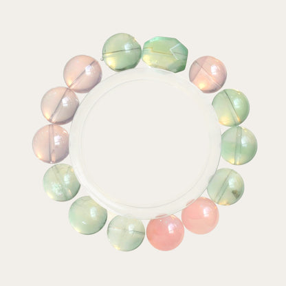 Браслет из зеленого флюорита и розового кварца – украшение из натуральных кристаллов для исцеления сердца и успокоения.
