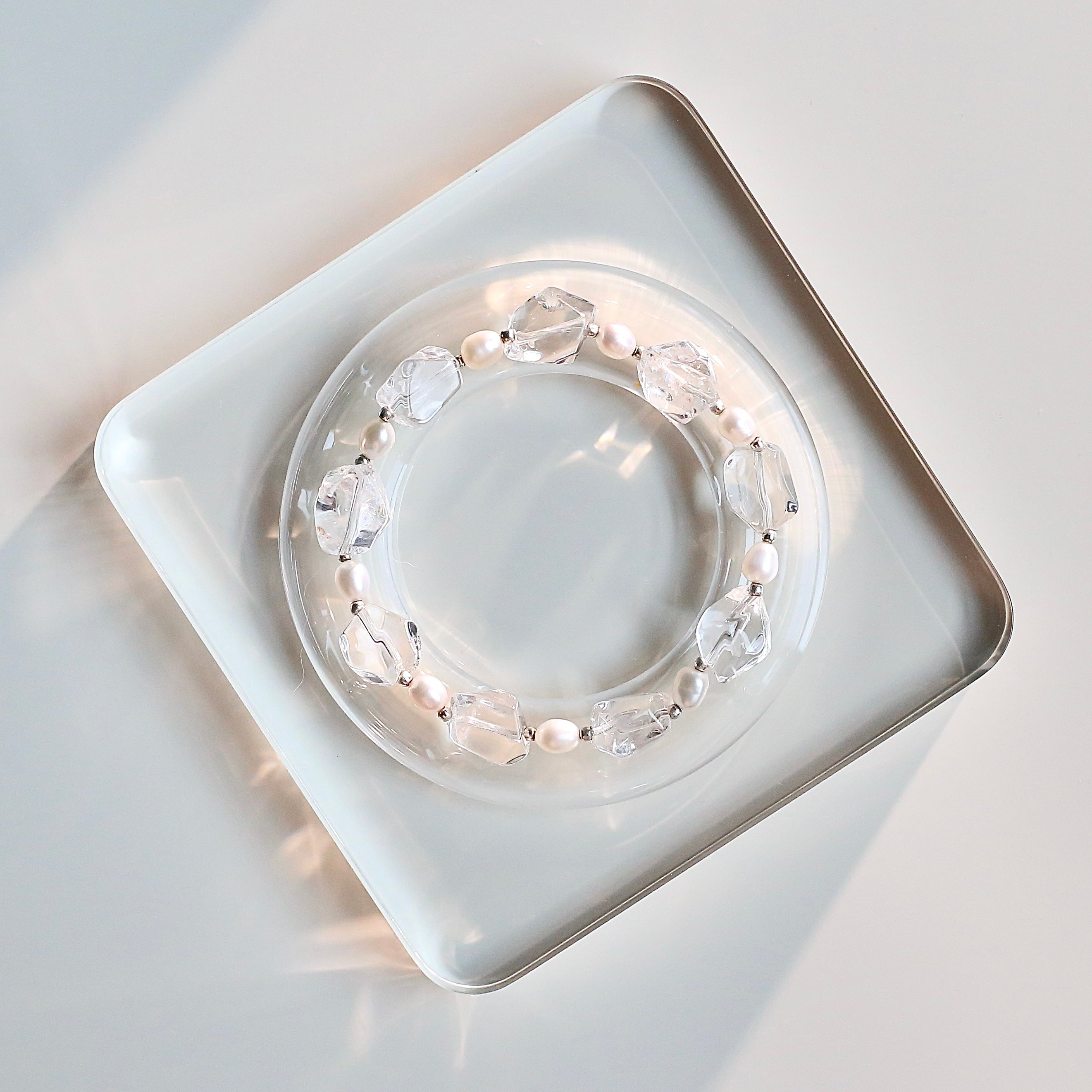 Brazilian Clear Quartz & Pearl Bracelet – Natural Crystal Jewelry for Purity and Emotional Healing