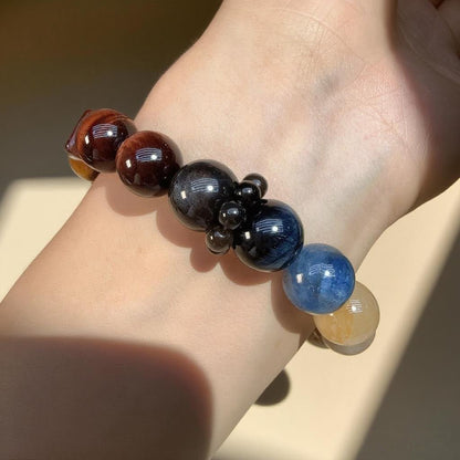 Браслет из тигрового глаза и кианита – украшение из натуральных кристаллов для уверенности и сосредоточенности.