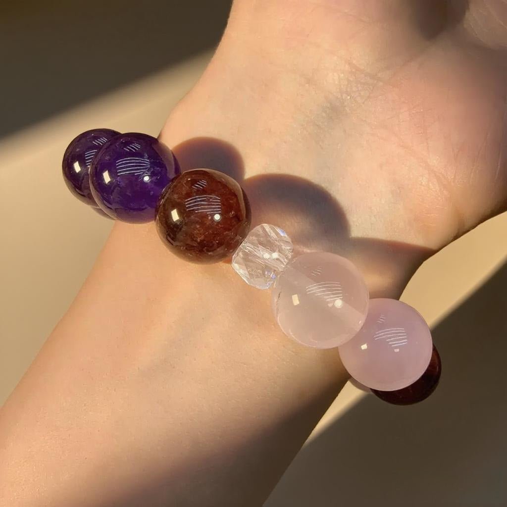 Rose Quartz & Amethyst Bracelet – Natural Crystal Jewelry for Love and Intuition