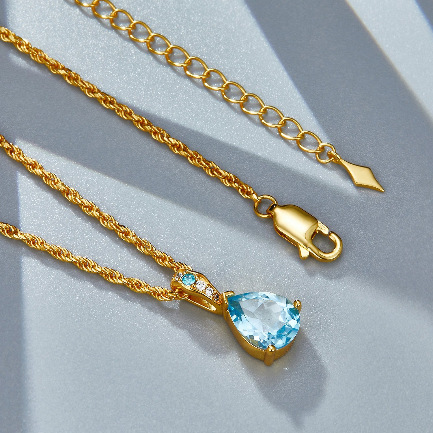 S925Silver Simple Teardrop Topaz Necklace Niche Versatile Pendant Design Blue Birthstone Collarbone Chain