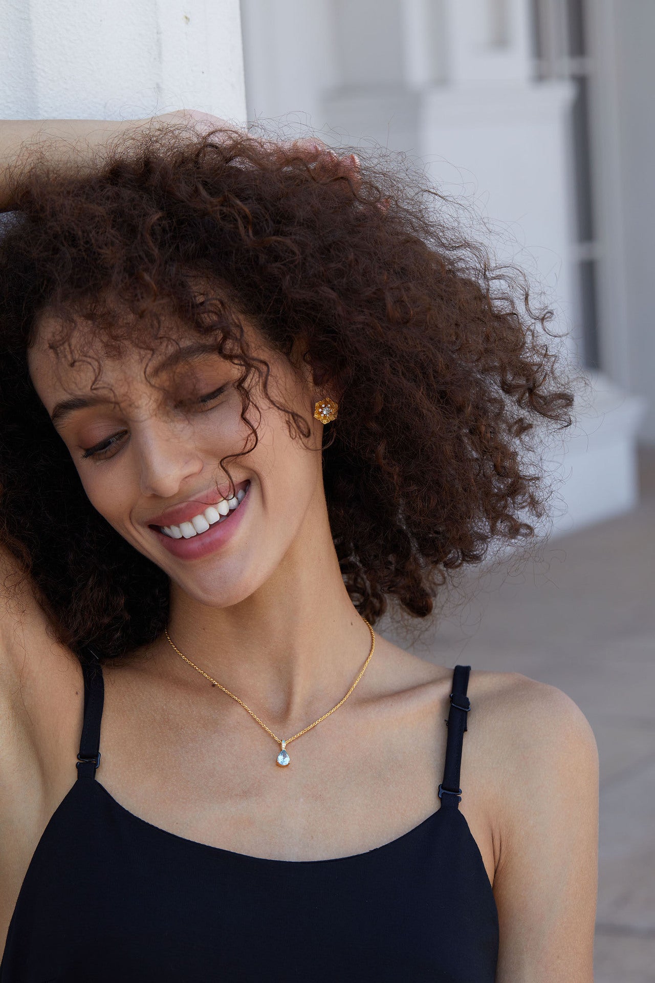 S925Silver Simple Teardrop Topaz Necklace Niche Versatile Pendant Design Blue Birthstone Collarbone Chain