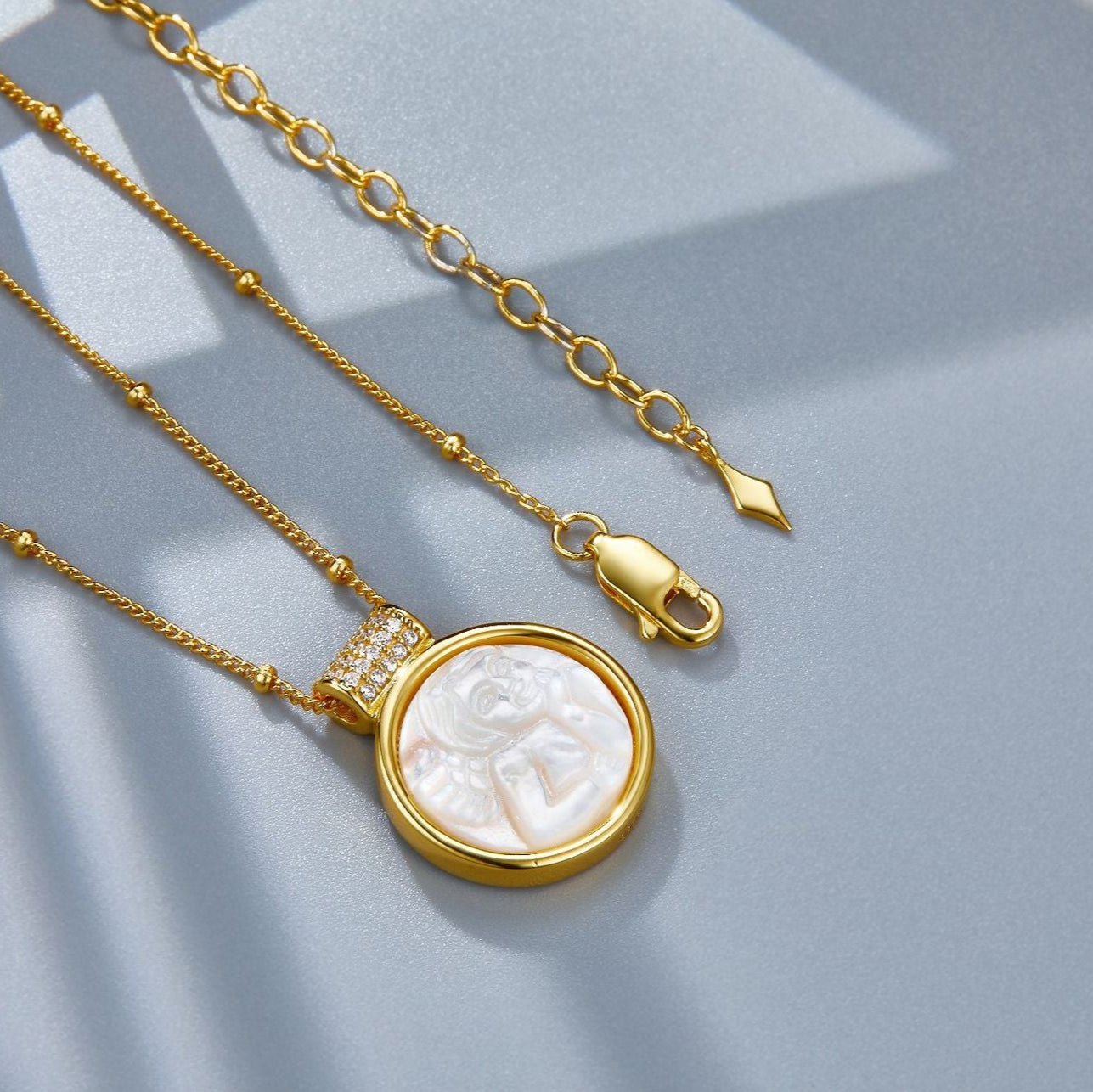 Whole Body925Silver Carved White Mother-of-Pearl Necklace Versatile Pendant Shell Niche Design Sense Cross-Border Light Luxury Style Jewelry